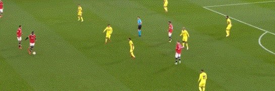 1632947734509052329.gif 华体会-【欧冠】C罗补时5分钟绝杀!曼联2比1逆转黄潜